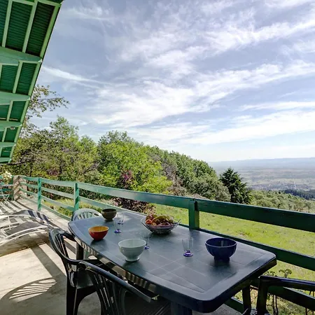 Casa vacanze House L'écureuil 2 *